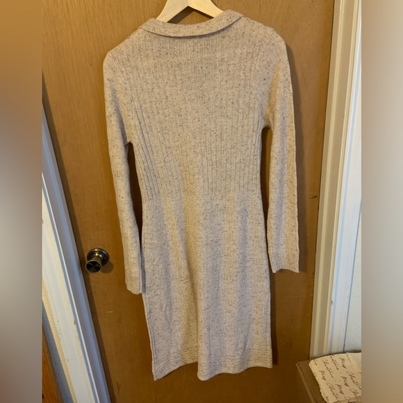 Aventura Lightweight Midi Sweater Dress - Picture 8 of 8